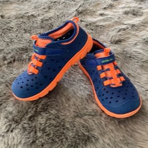 Stride Rite Water Shoes